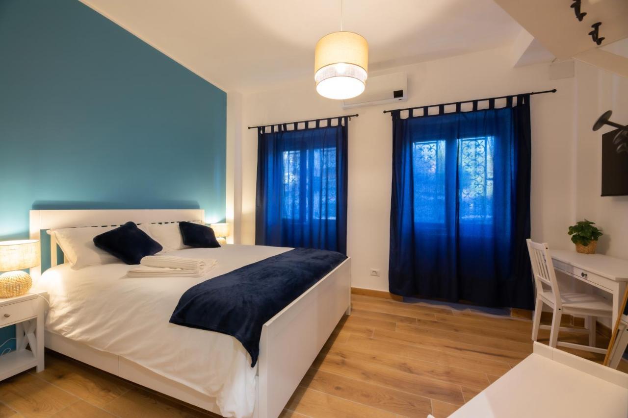 Bed and breakfast Across The Roma